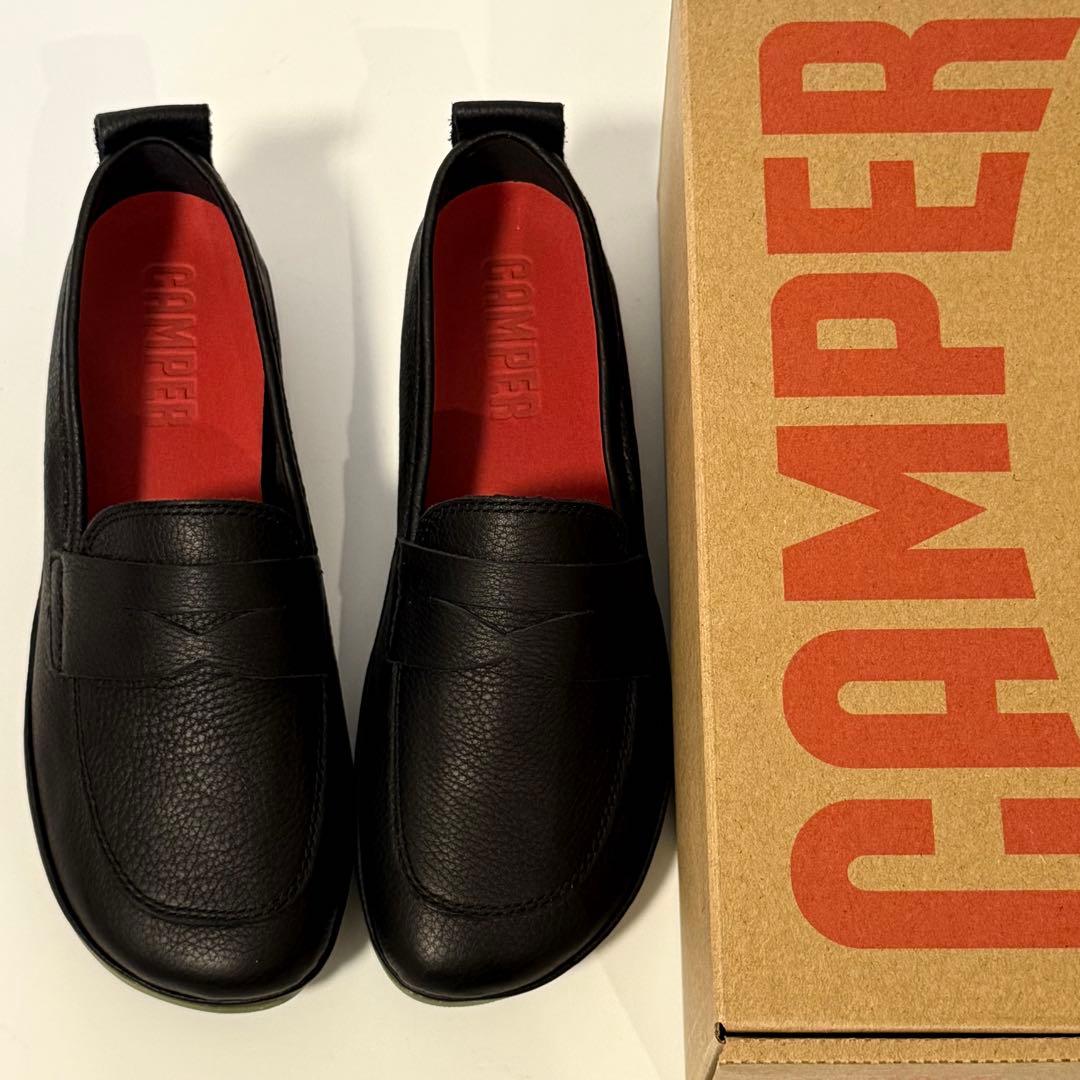 新品 Camper Right Nina カンペール ローファー ブラック