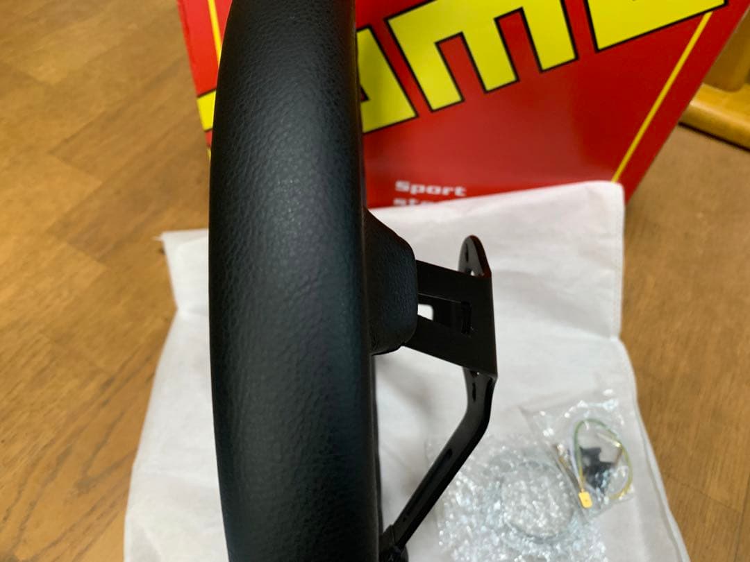 早い者勝ち！　ディープコーン　ステアリング　　　　約330mm 未使用品