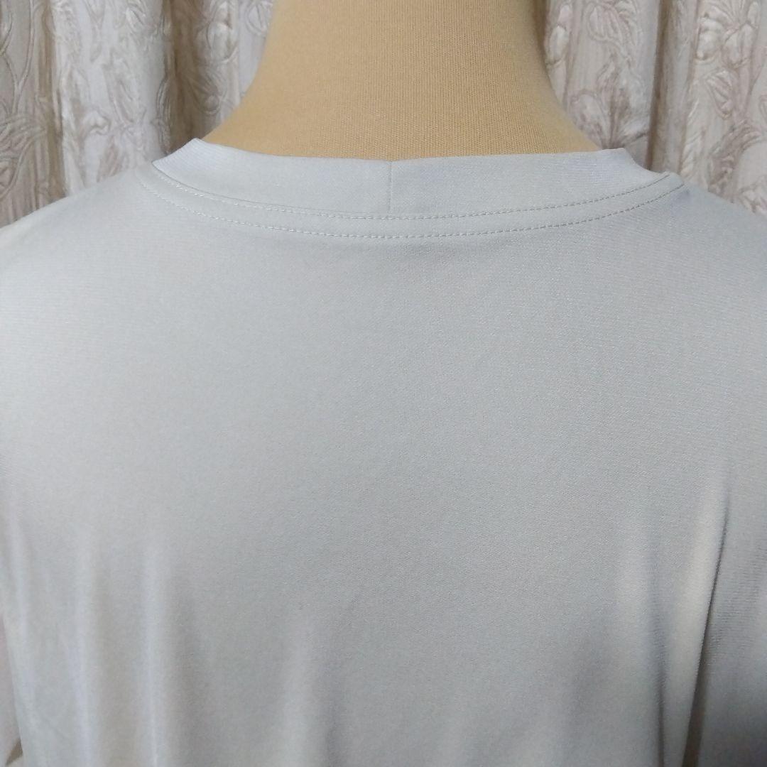 トクコの鮮やか花柄チュニック