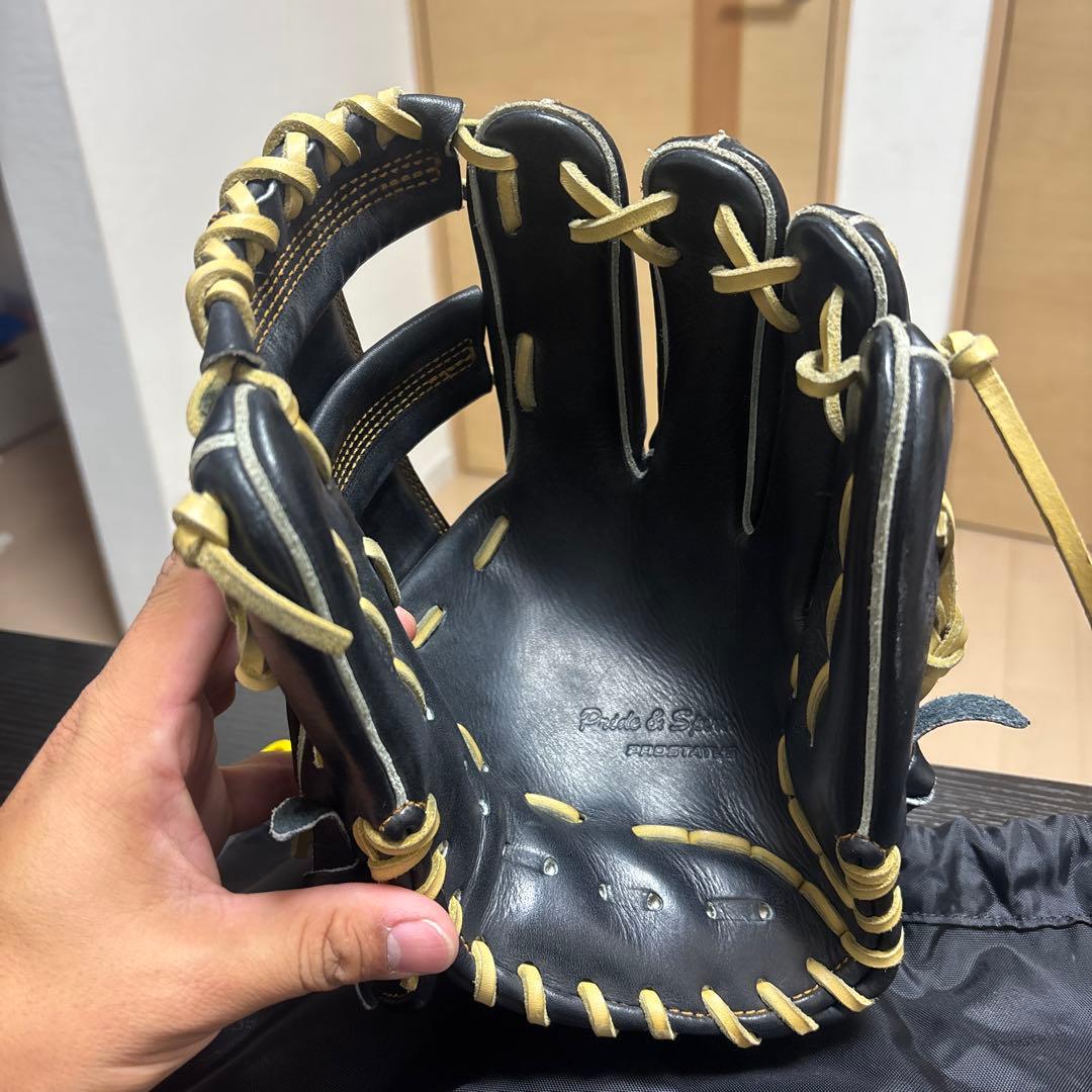 早い者勝ち　ZETT プロステイタス軟式グローブ 中村奨吾モデル