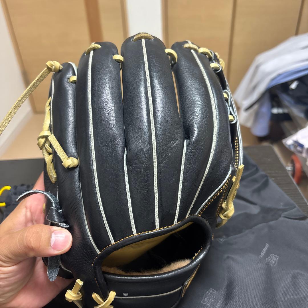 早い者勝ち　ZETT プロステイタス軟式グローブ 中村奨吾モデル