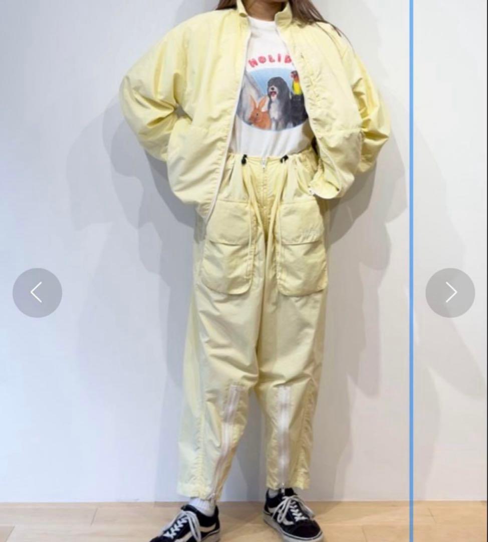 holiday PANTS ホリディ ナイロンパンツ レディース 美品 完売