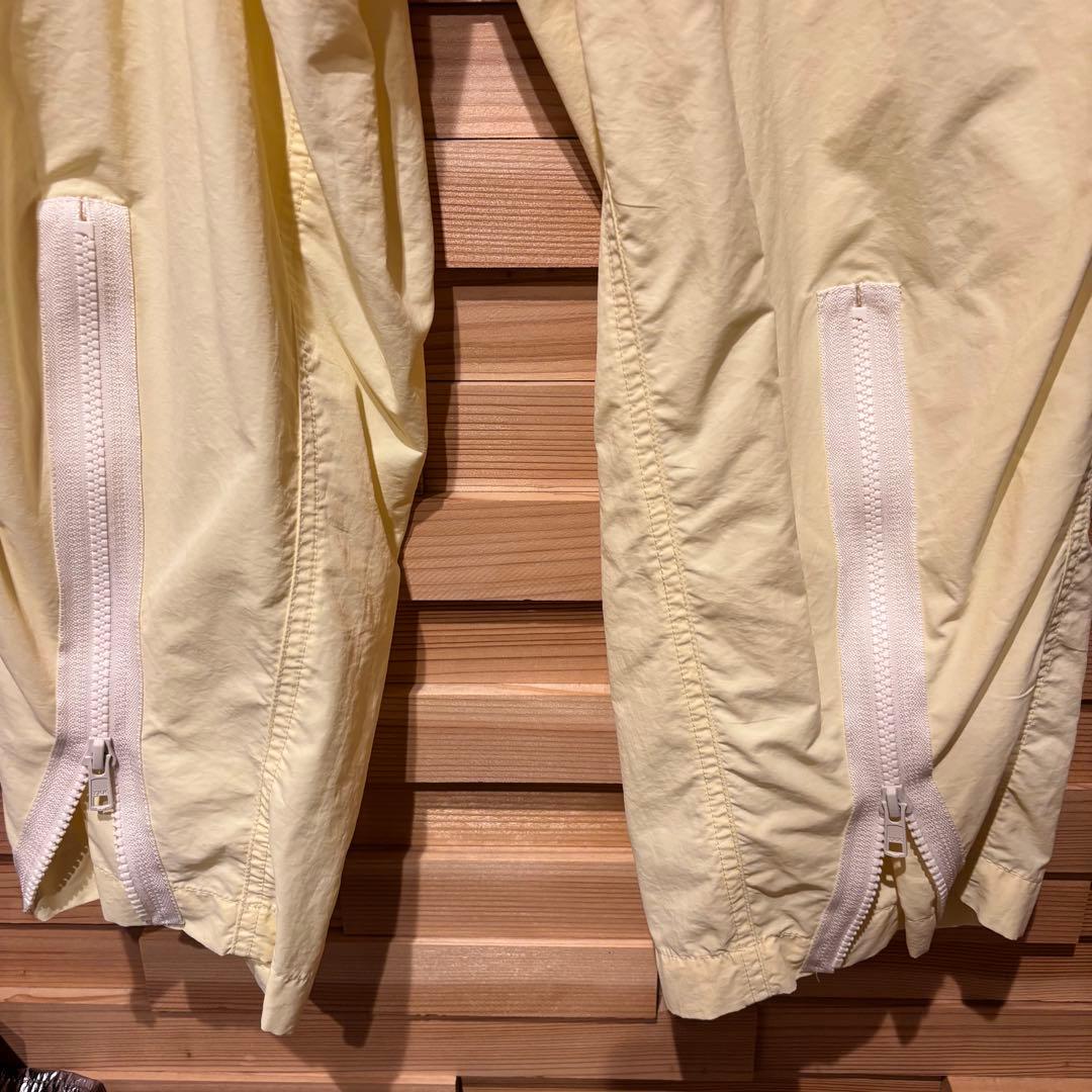 holiday PANTS ホリディ ナイロンパンツ レディース 美品 完売