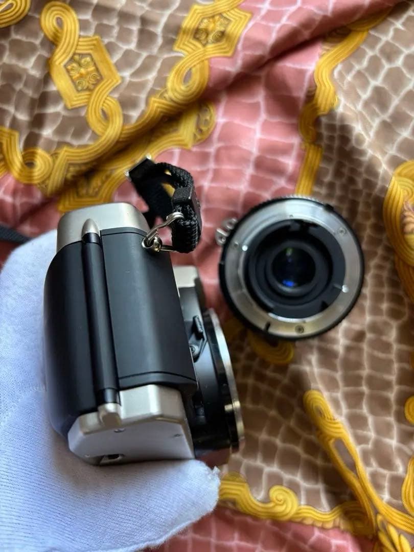 Nikon FM10カメラ Ai28mmレンズ付美品完動