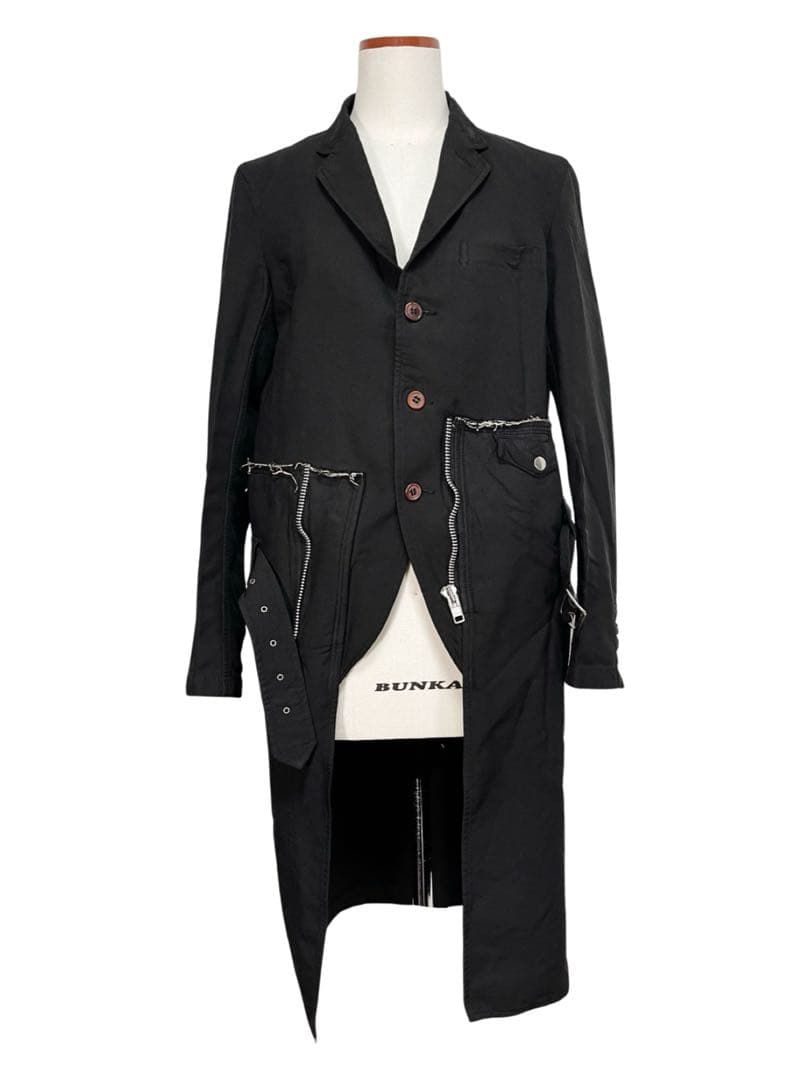 名作AD2013 コムデギャルソン オムプリュス ポリ縮絨ベルトロングジャケット