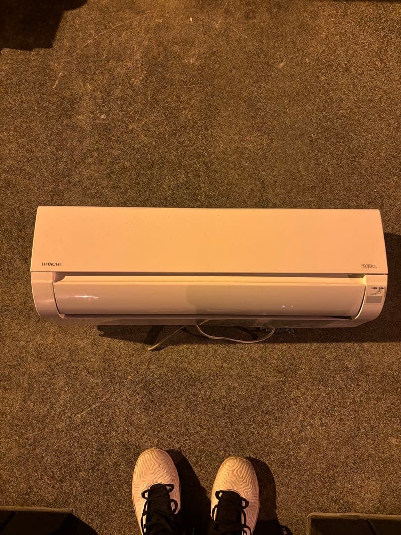 HITACHI 日立エアコン2020年しろくま引き取り限定