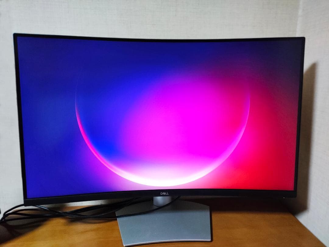 DELL Dell S3221QS 31.5インチ 曲面 4K モニター