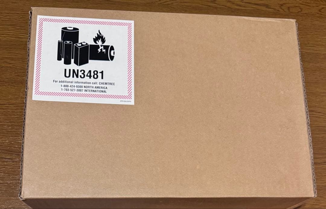 美品 アップルMacBook Pro 13インチ 512GB タッチバー