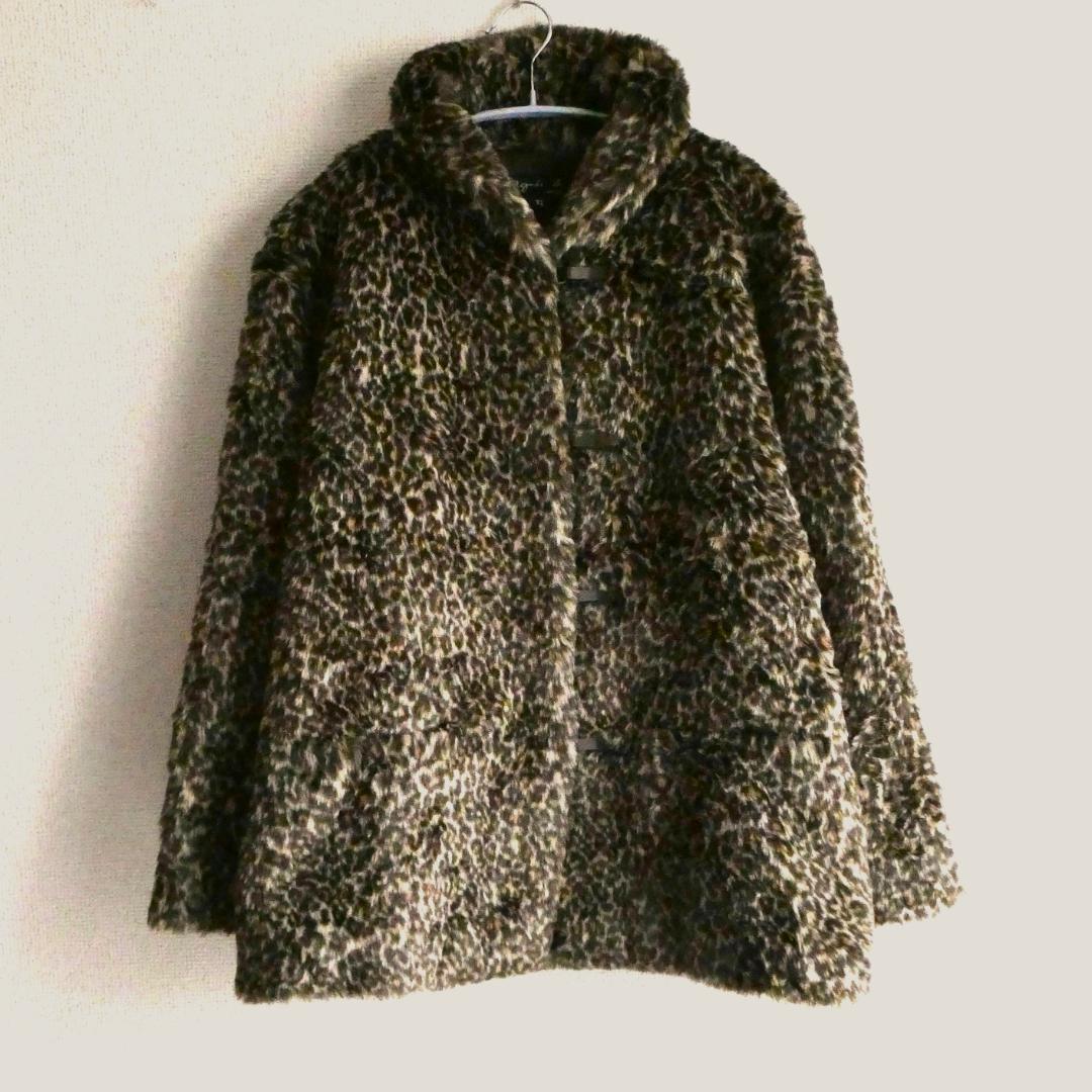 agnes b. アニエスベー　レオパード柄 フェイクファーコート