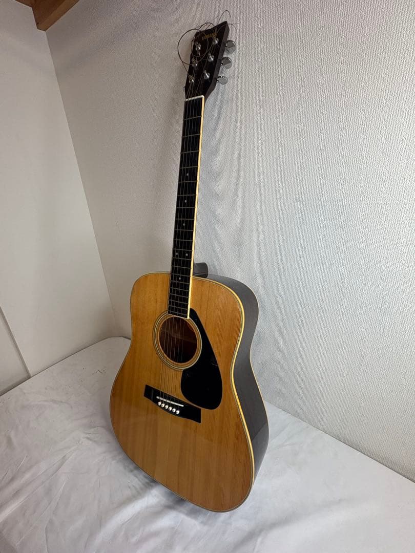 ヤマハ　アコギ　FG-201B 弦付き