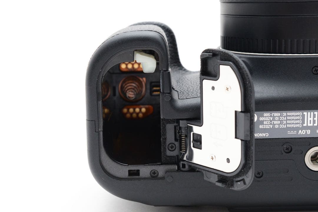 デジタル一眼レフカメラ/Canon EOS 6D Mark II標準レンズセット