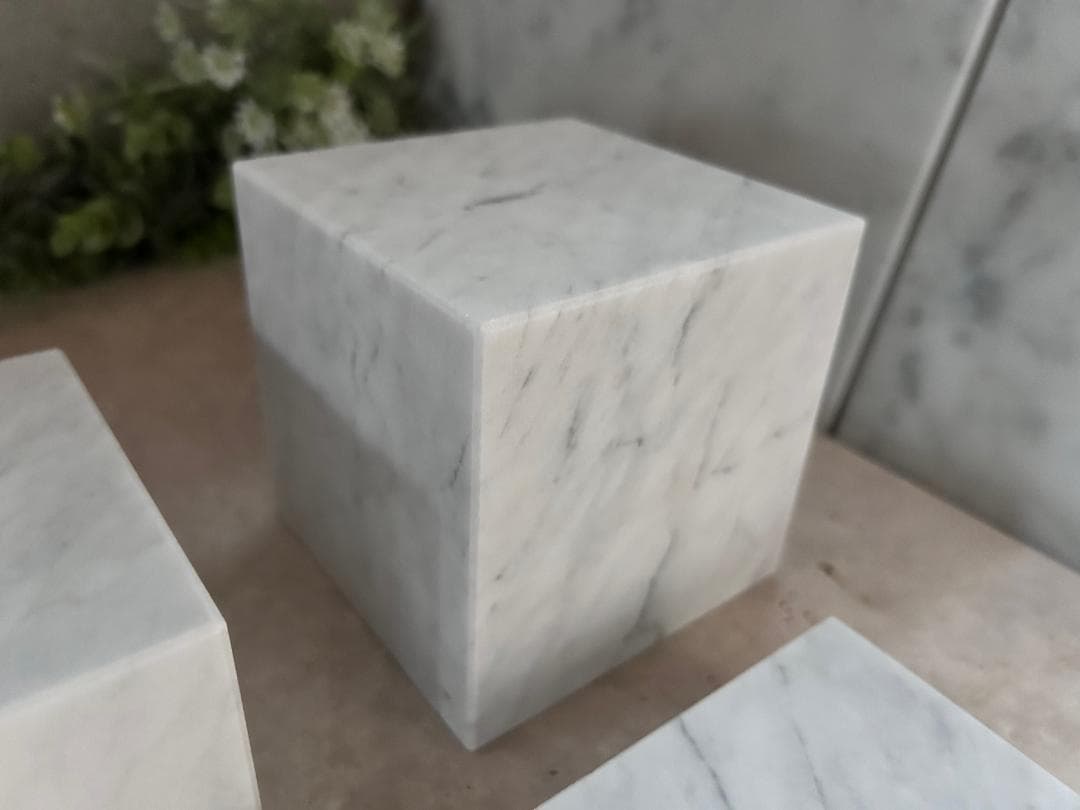 天然白大理石ブロック・プレート●5点セット●アクセサリー　ディスプレイ●送料無料