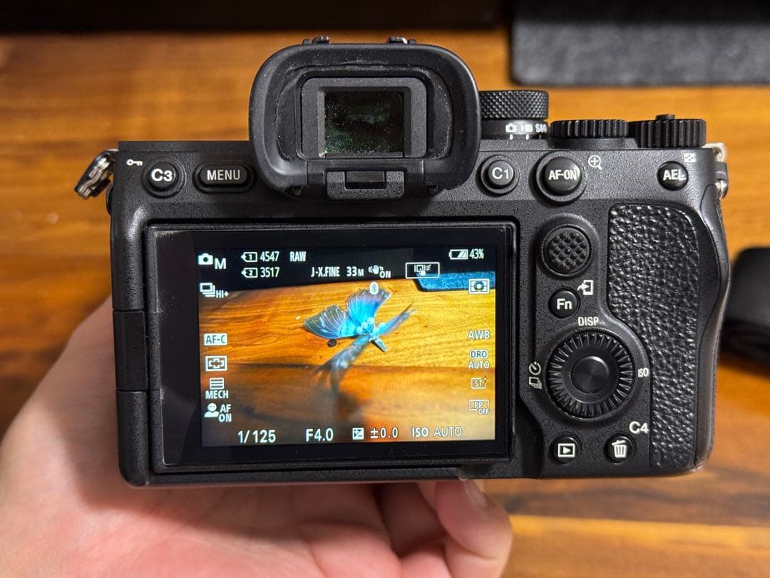 【値下】SONY α7Ⅳ ミラーレスカメラ 本体