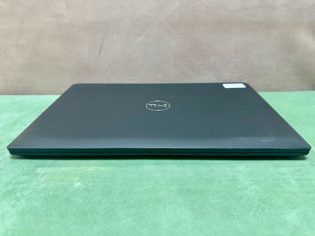 Windowsノート本体 DELL Latitude 3520 Core i5 8GB 256GB