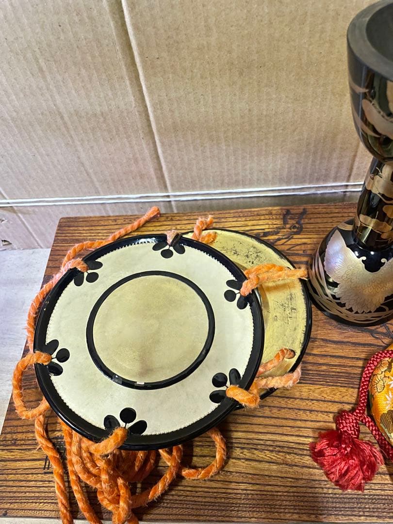hyoutan ❸ 美品高級　小鼓　豪華金蒔絵鼓　和太鼓　袋付き　楽器