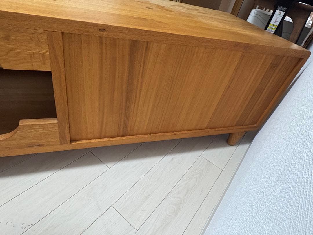 アクタス　ACTUS オークランド AVボード オーク 無垢材 テレビ 北欧