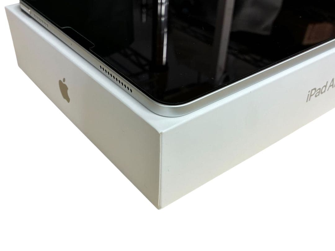 iPad Air 第4世代256GB シルバー MYFW2J / A Wi-Fi