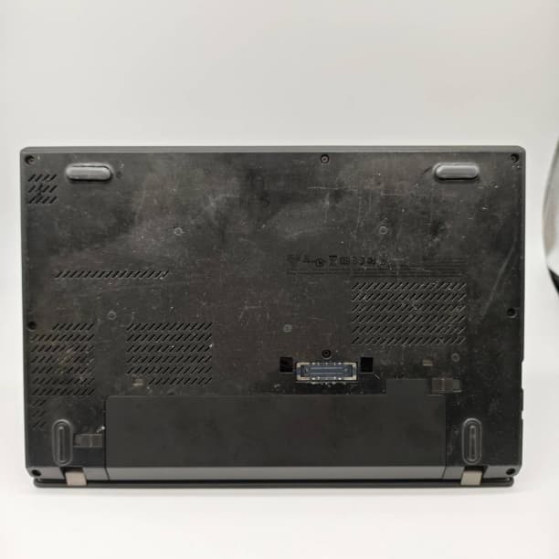 小型 動作◎ 12 レノボ i7-6500U 8GB SSD256GB オフィス