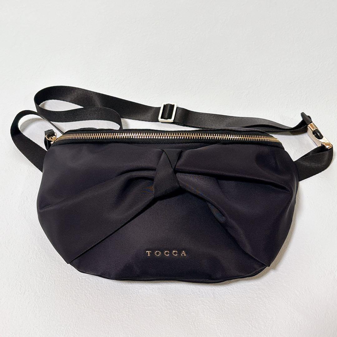 美品✨TOCCA トッカ リボン ボディバッグ ウエストポーチ ブラック 撥水