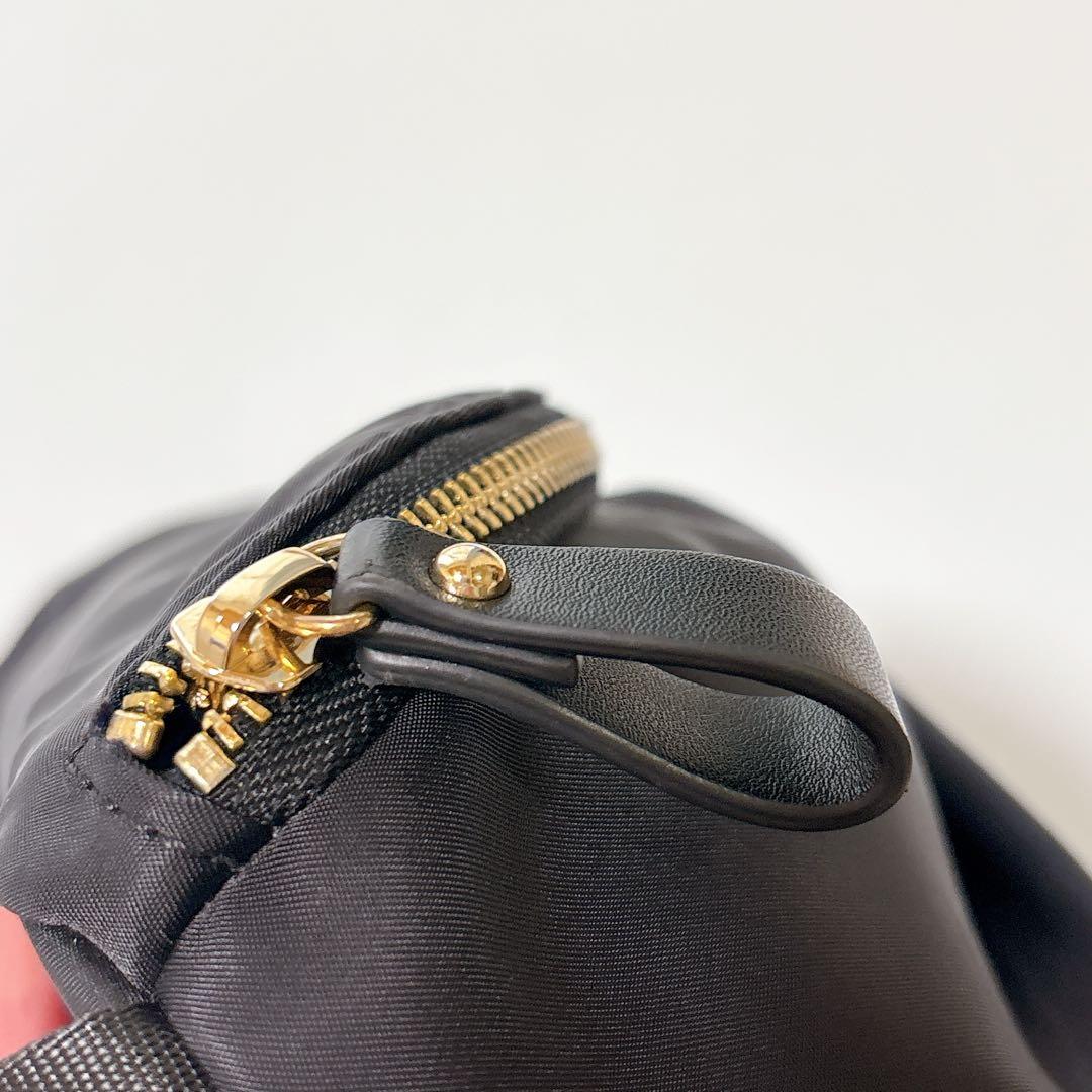 美品✨TOCCA トッカ リボン ボディバッグ ウエストポーチ ブラック 撥水