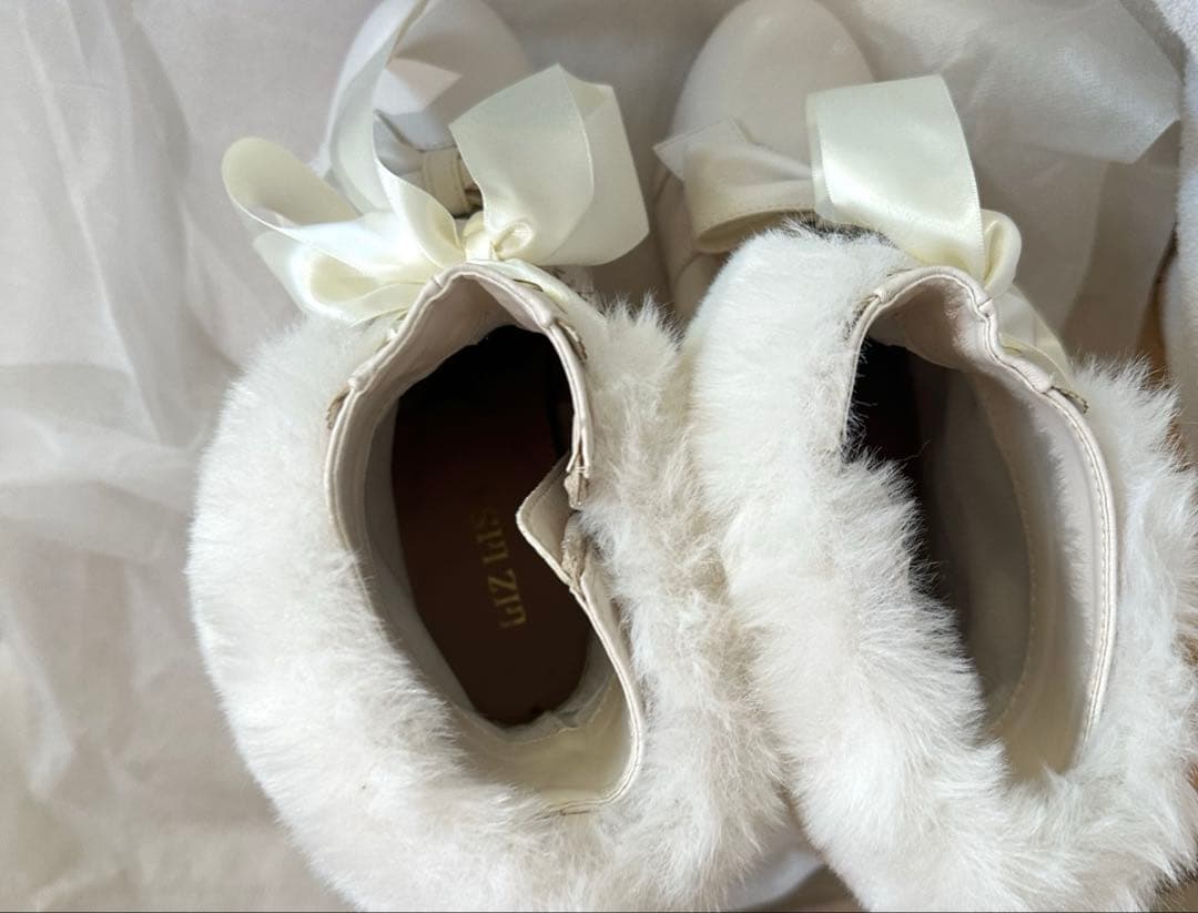 LIZLISA ショートブーツ 白 ホワイト M