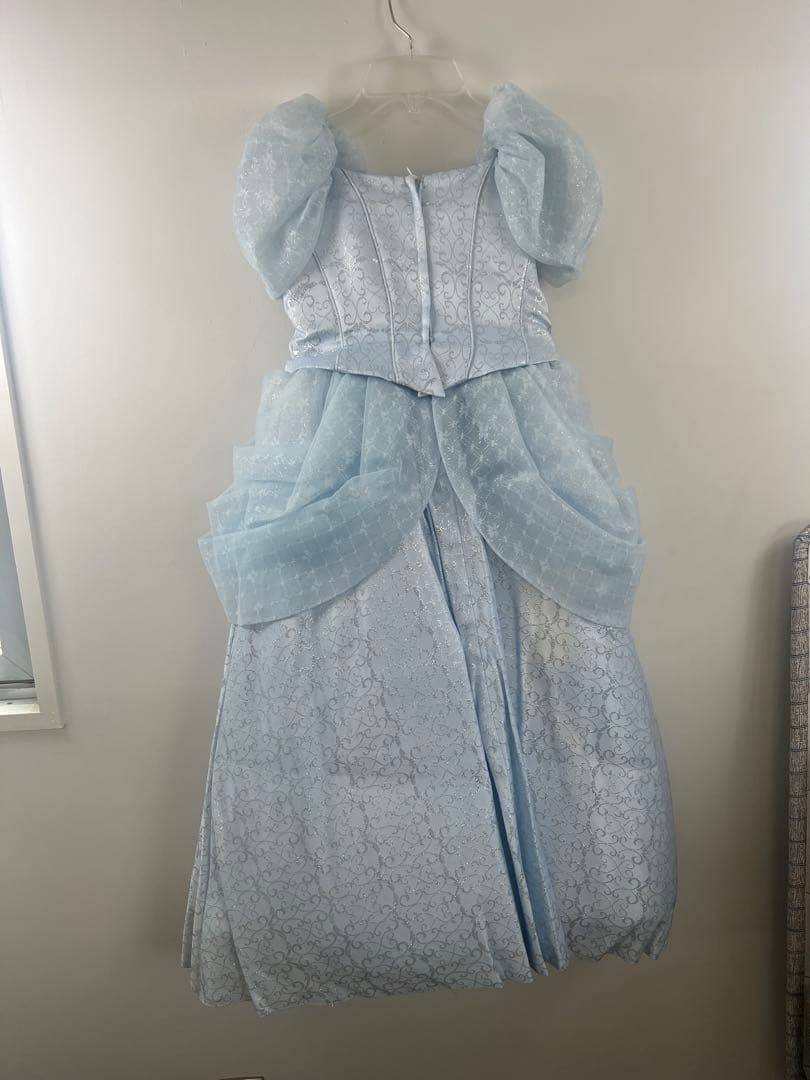 ビビディバビディブティック　シンデレラ　プレミアムドレス　130 used 難有