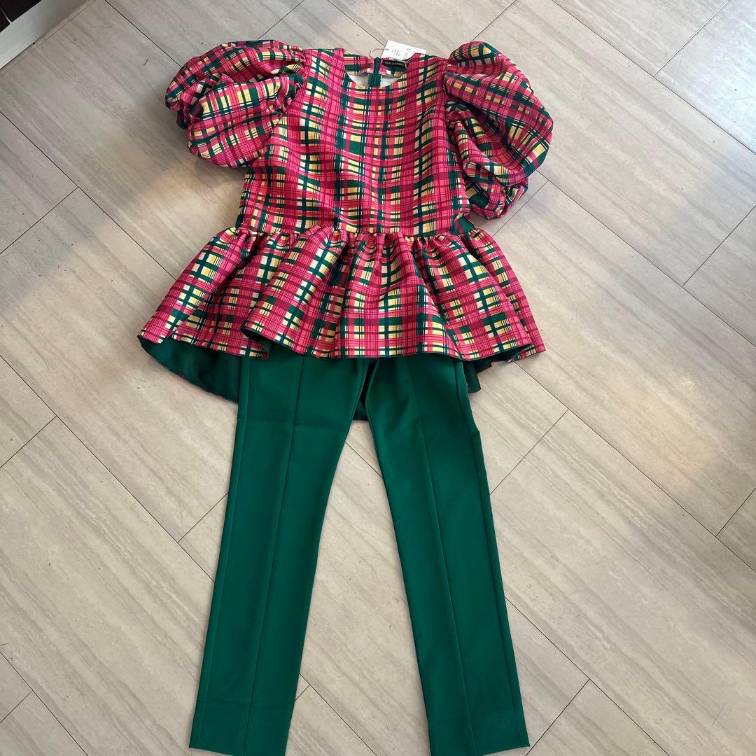 新品未使用タグ付　TSURU By MARIKO OIKAWA パンツ