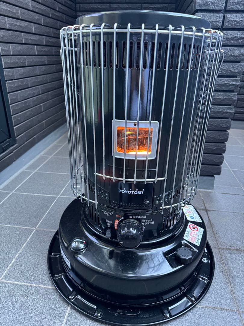 TOYOTOMI ストーブ　KS-67H ブラック　ANOBAケース付き