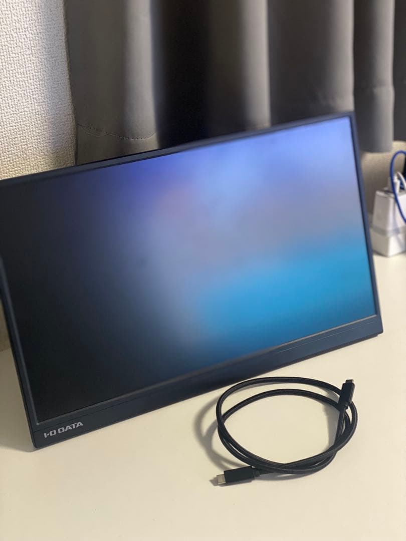 I-O DATA 17.3インチ モバイルディスプレイ・モニター YC172AX