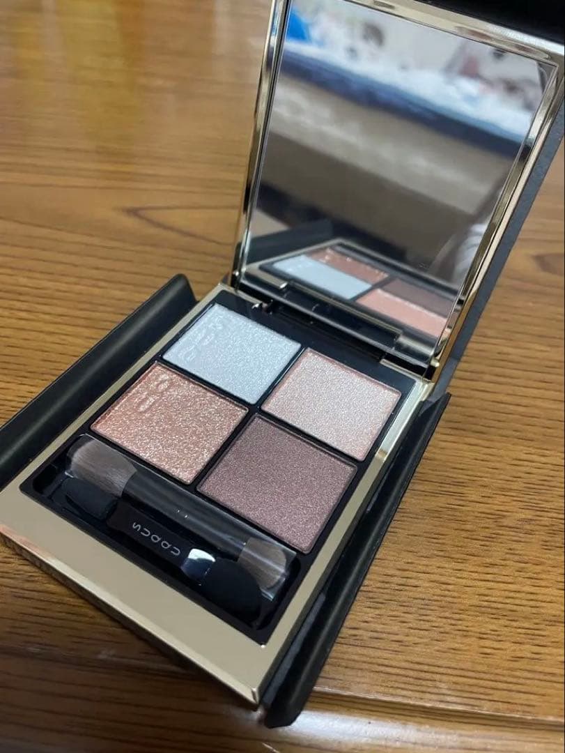 新品未使用　SUQQU 甘艶　アイシャドウ