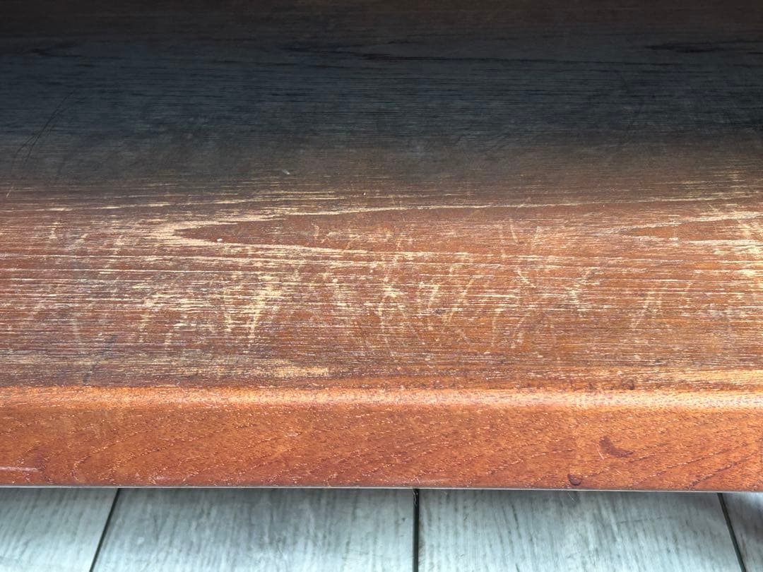 チーク素材　ローテーブル　ワイドテーブル　センターテーブル　北欧　IZZ