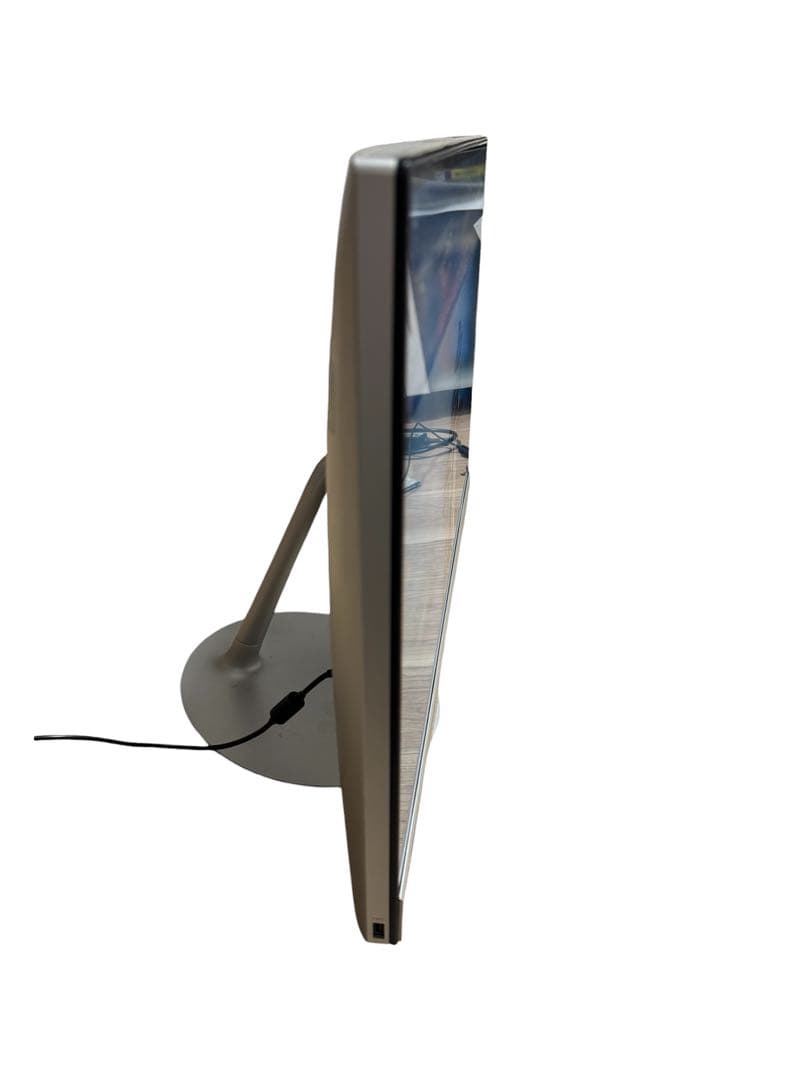 Lenovoデスクトップ一体型✨第7世代❗️corei5❗️SSD搭載✨メモリ8GB