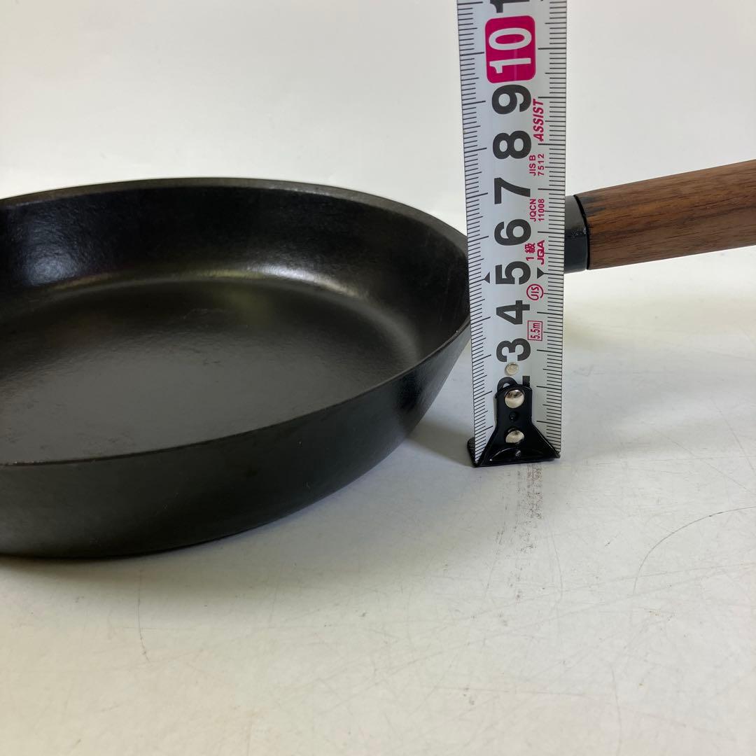 Vermicular バーミキュラ フライパン フタ付き 20cm