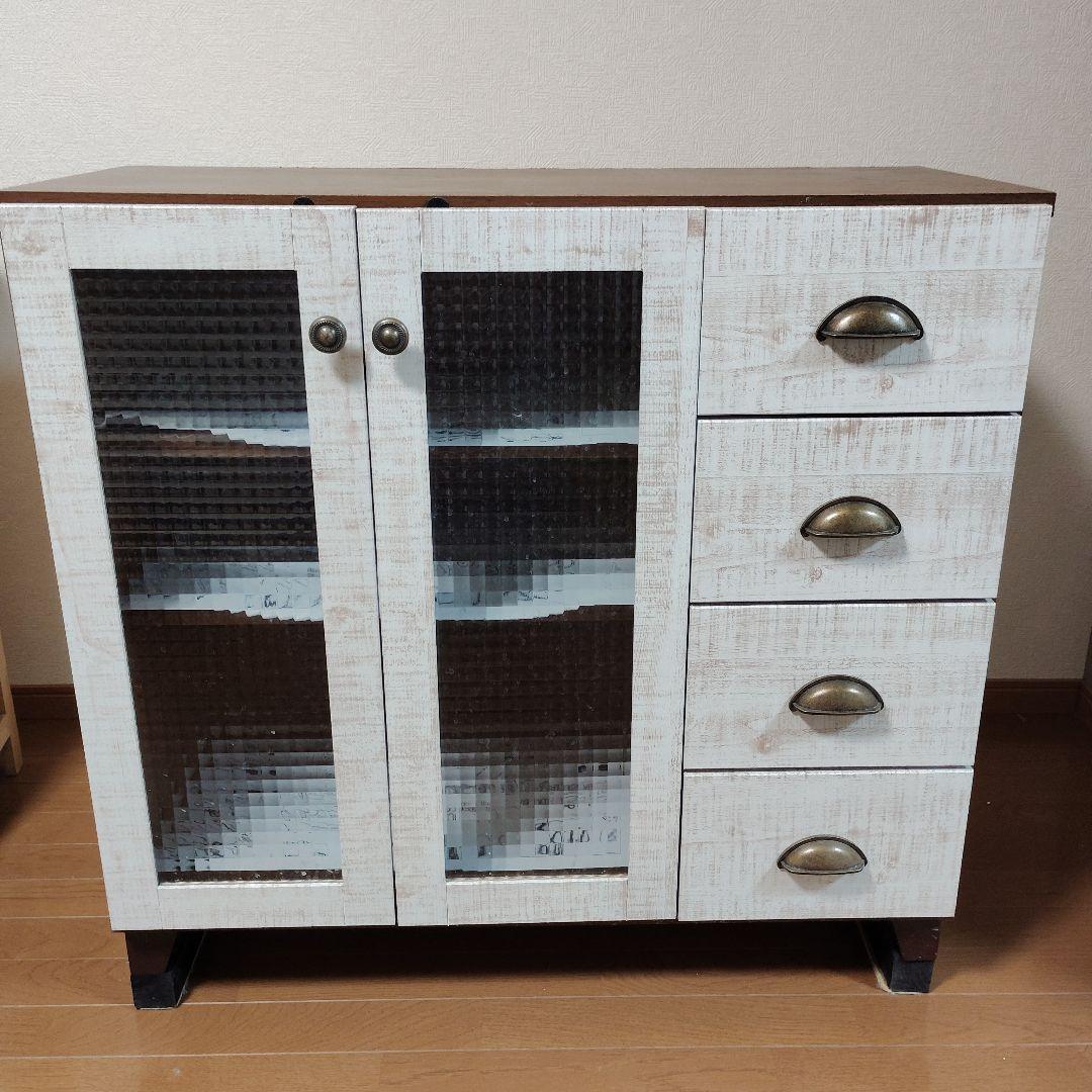 木製食器棚 ホワイトとブラウン 収納力抜群