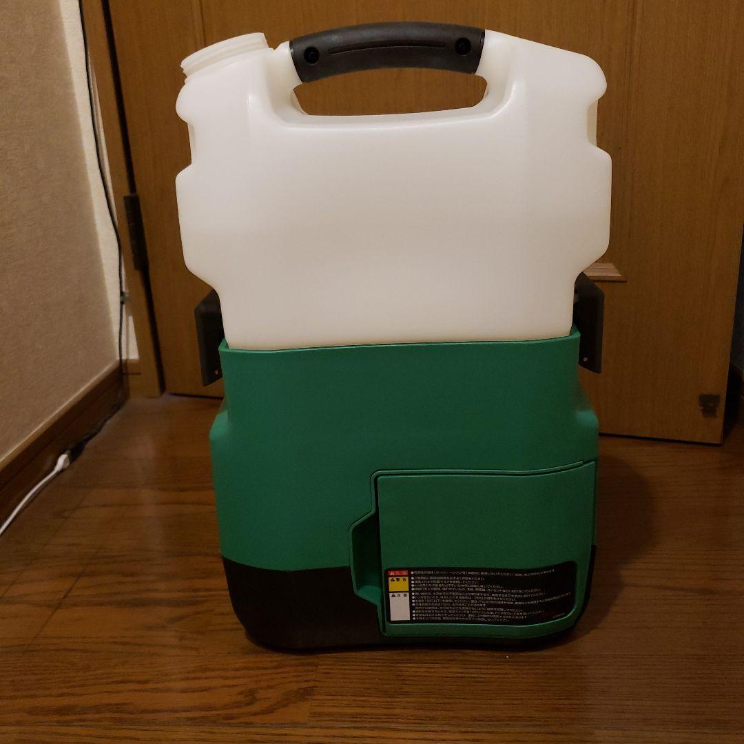 コードレス高圧洗浄機　AW 14DBL 充電器、バッテリー付き。