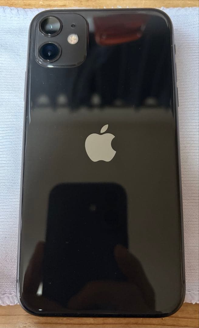 2/7まで　SIMフリー 美品 iPhone11 128GB 純正バッテリー