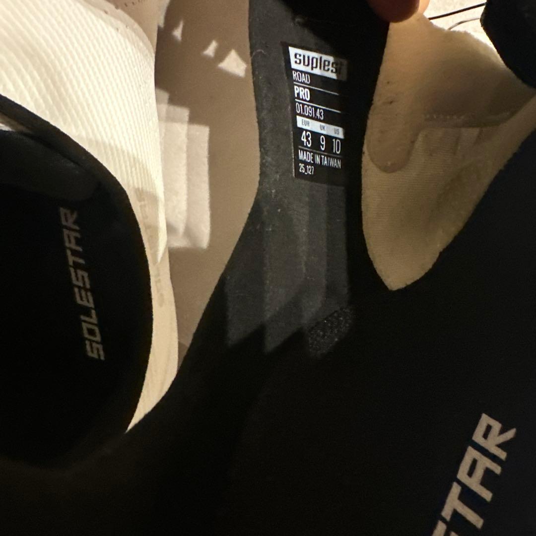 み*か様 suplest Road Pro シューズ 43