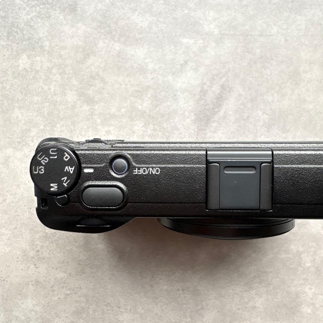 RICOH GR3 【ショット数1658回】 + opf 550-L 49mm