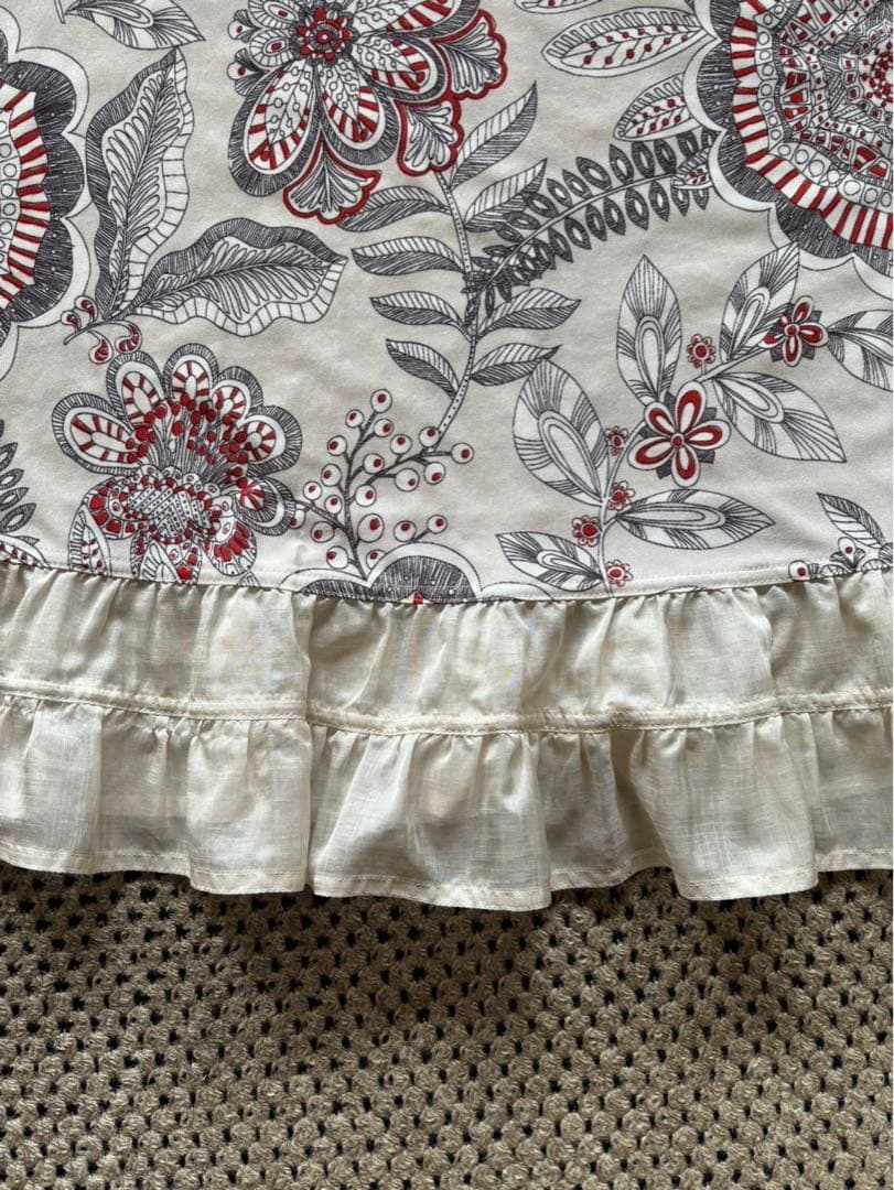 『未使用に近い』⭐️トクコプルミエヴォル⭐️オフホワイトに花柄チュニックワンピース❣️