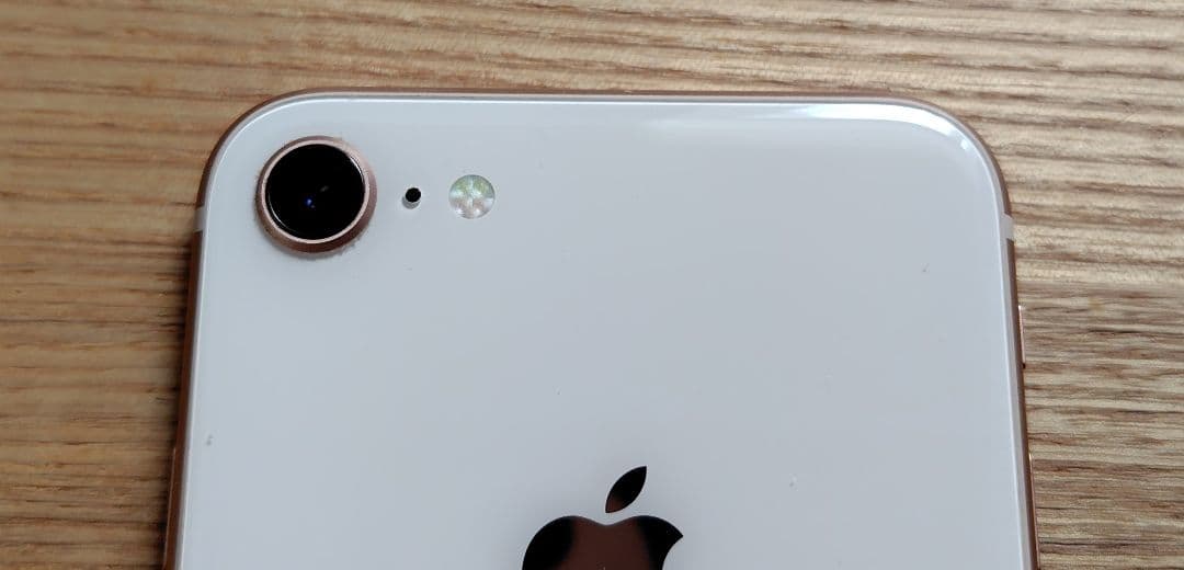 iPhone 8 ゴールド 64GB