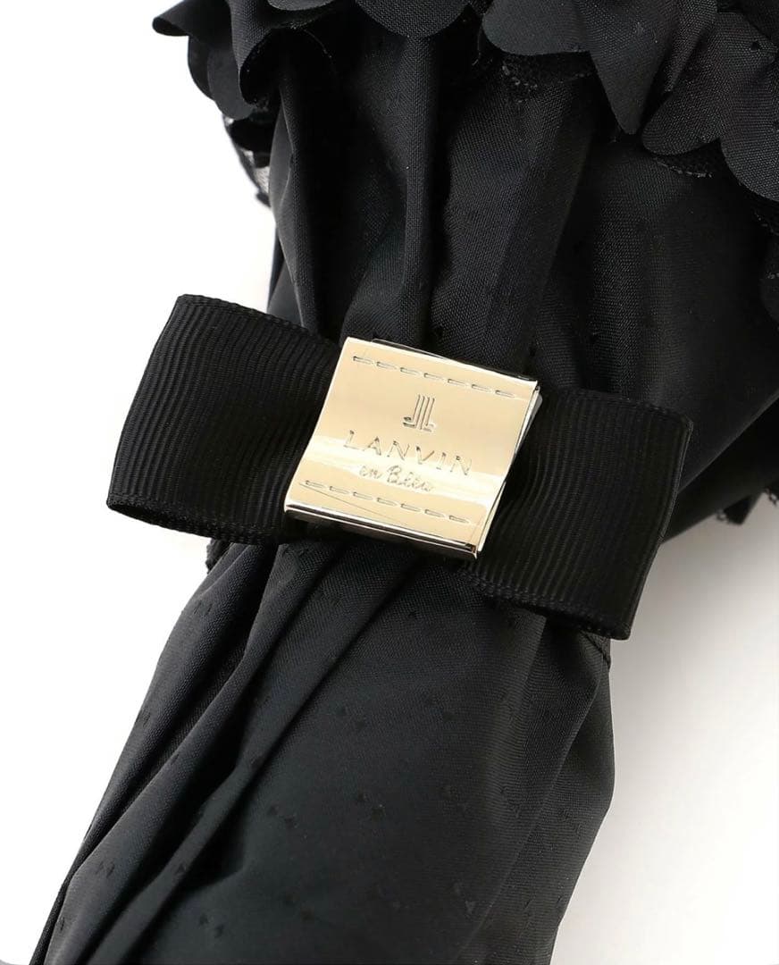【新品】ランバンオンブルー　日傘　ドビーフリル　楽折　折りたたみ　晴雨兼用　黒