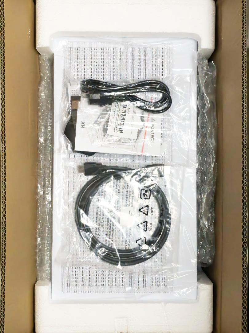 白ゲーミングPC GTX1060 / i7-4770 / SSD 480GB