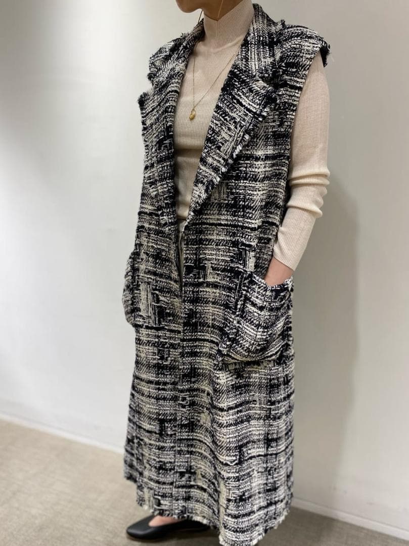 いつでも笑顔TOMORROWLAND モノワイルドツイード ロングジレ