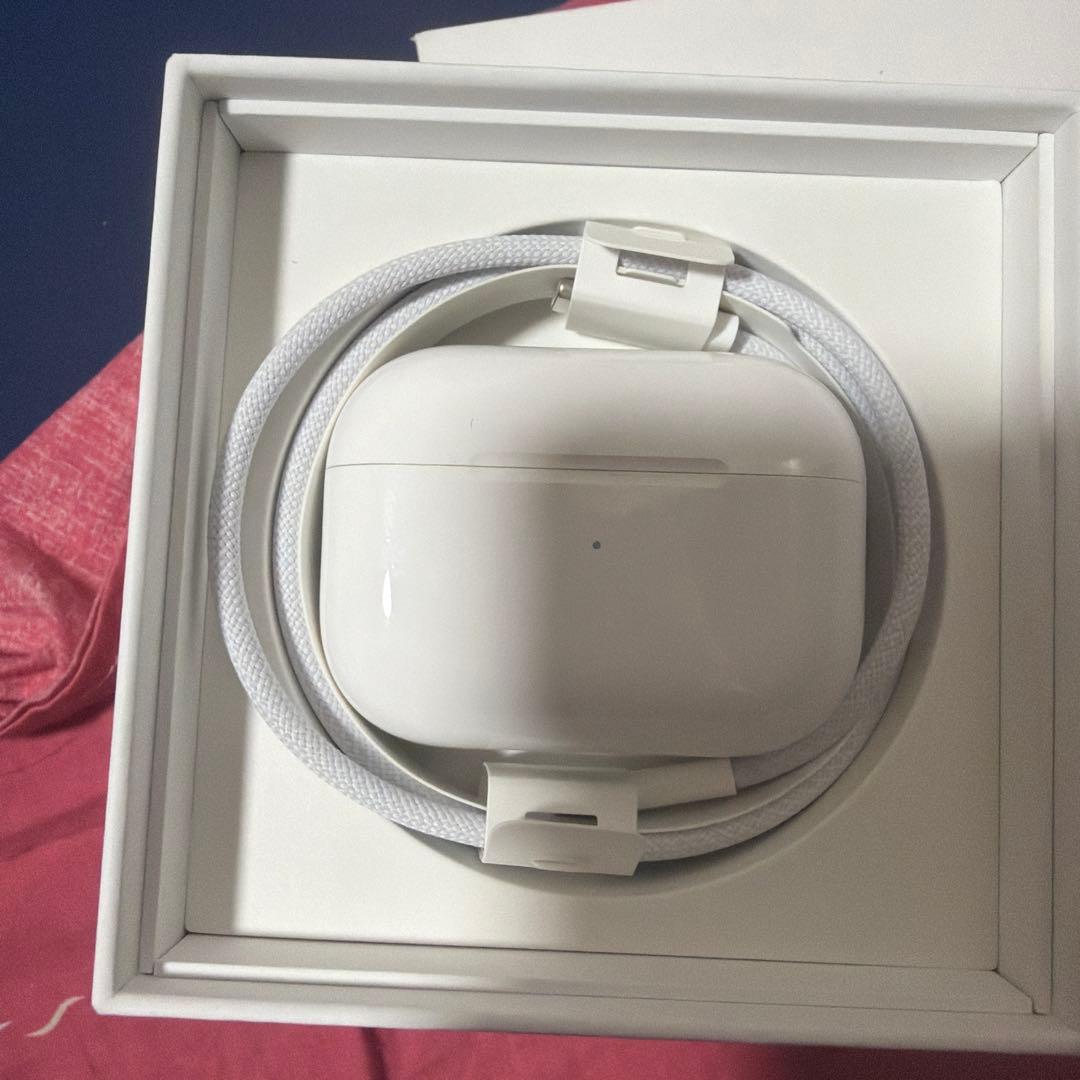 AirPods Pro (第2世代) MagSafe充電ケース付き