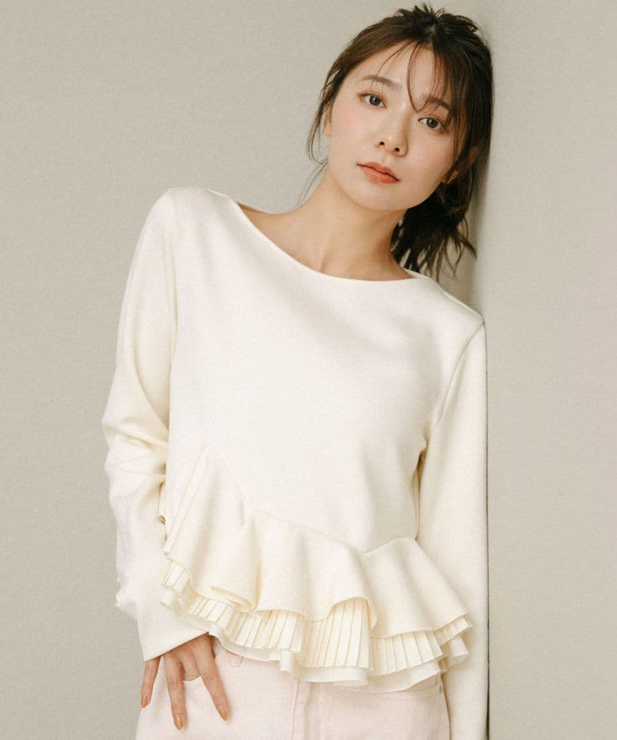 完売色 ココディール ランダムフリルペプラムトップス