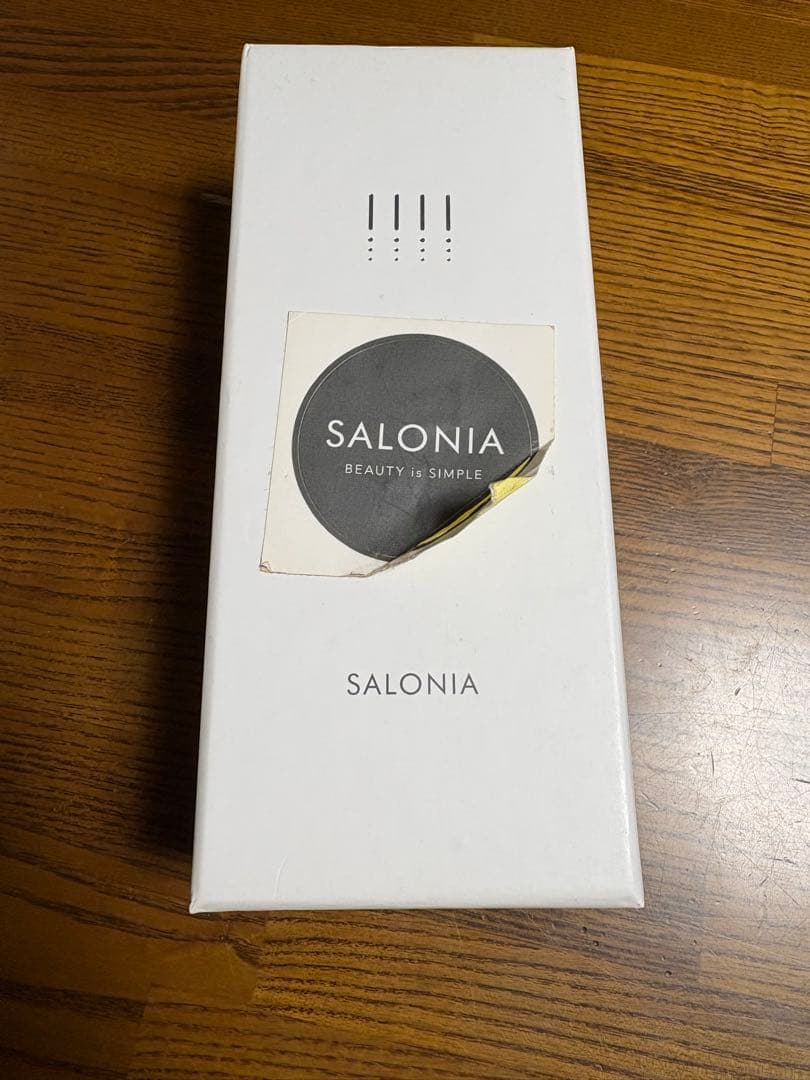 新品 SALONIA 美顔器 シルバー USBケーブル•箱付き