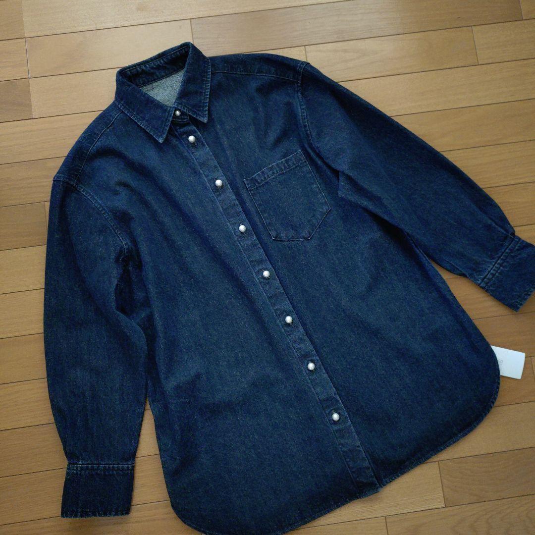 新品今期アンタイトル/パール調ボタンヴ ィンテージオーバーデニムシャツ