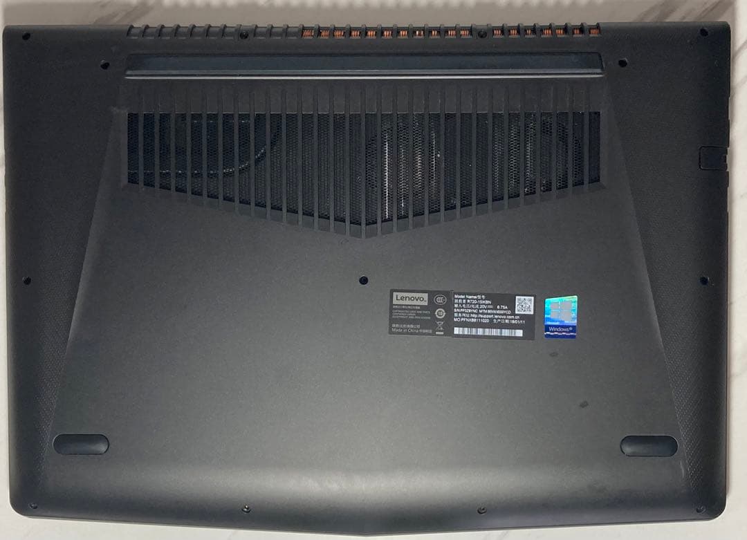 Windowsノート本体 Lenovo rescuer R720 15IKBN i5-7300HQ 16G