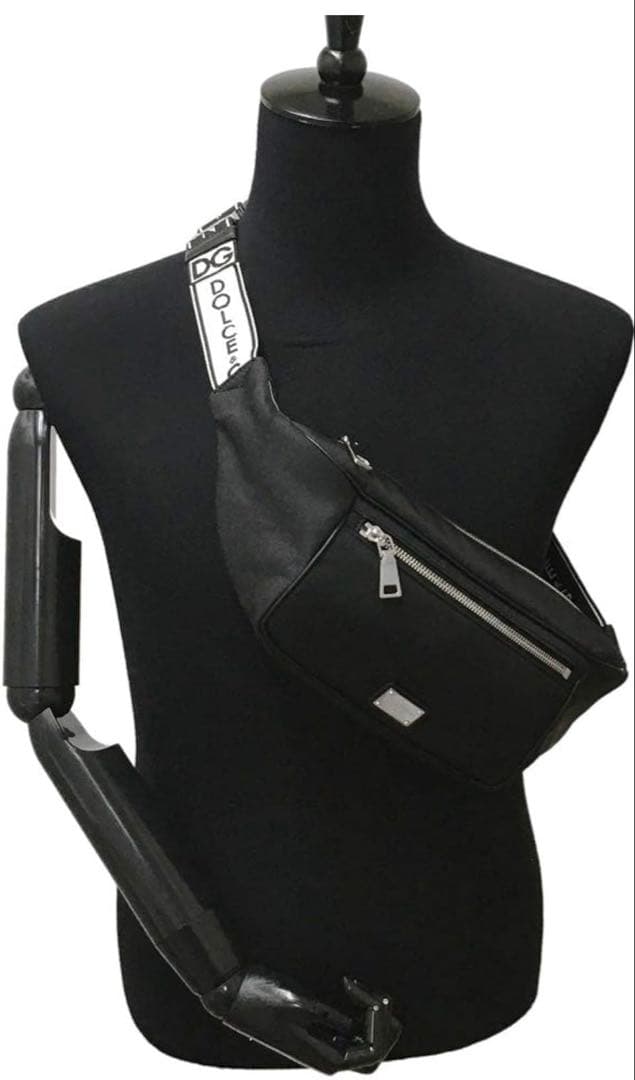 DOLCE & GABBANA ブラックショルダーバッグ