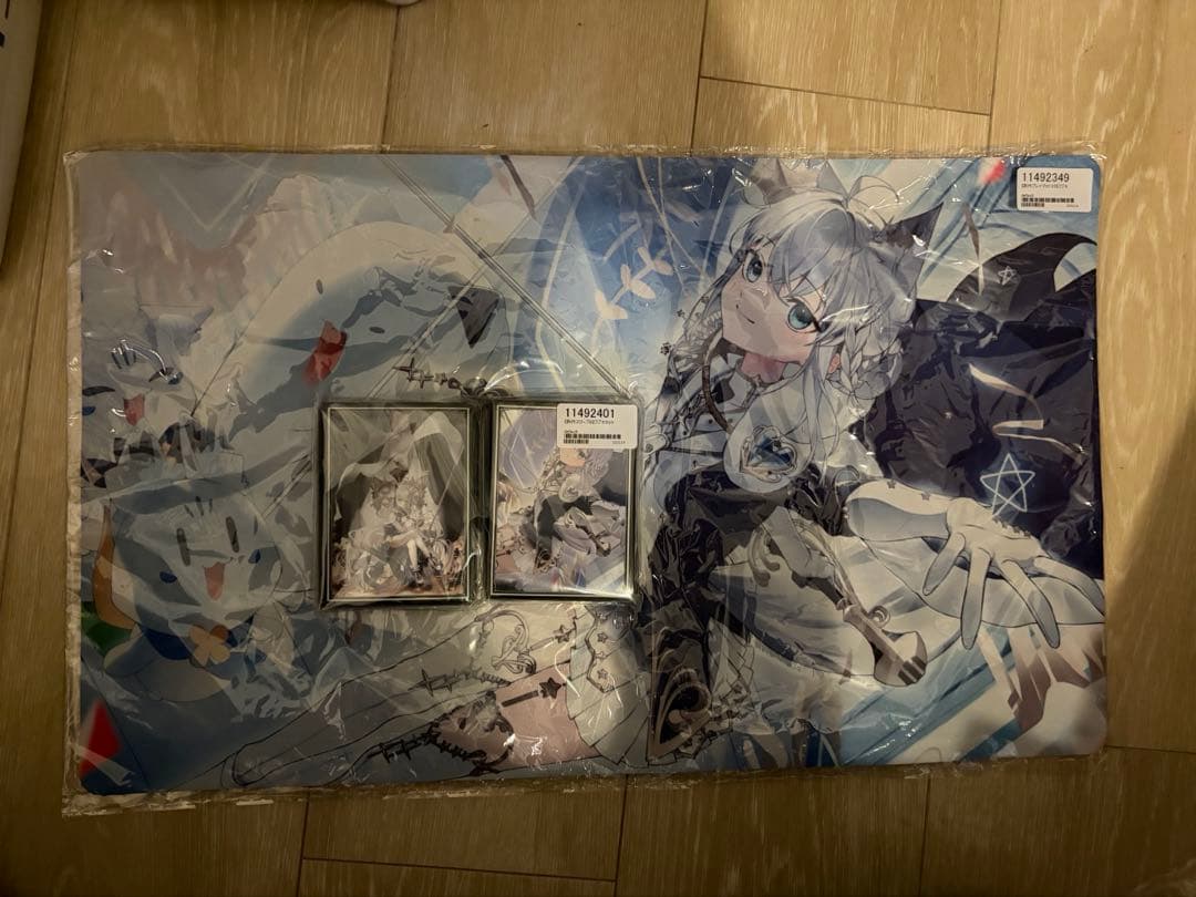 混沌の女神様 スリーブプレイマット 白上フブキフブキングダムK4